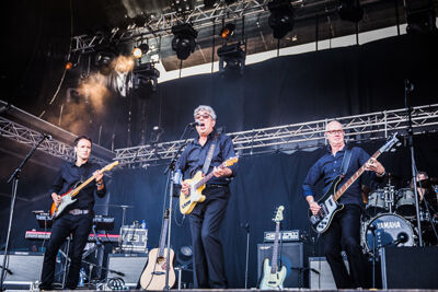 10cc @ Nostalgie Beach Festival 2014, picture 1, photographed by Elke Briers - FrontView Magazine