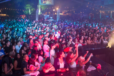 Dag 2 @ Antilliaanse Feesten 2014, picture 156, photographed by Steven Stausens - FrontView Magazine