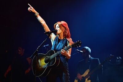 Axelle Red @ Brussels Summer Festival, picture 1, photographed by Wim Patry - FrontView Magazine