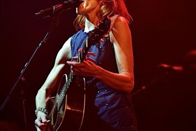 Axelle Red @ Brussels Summer Festival, picture 3, photographed by Wim Patry - FrontView Magazine