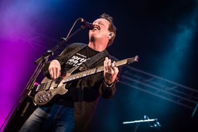 Level 42 @ Nostalgie Beach Festival 2014, picture 12, photographed by Elke Briers - FrontView Magazine