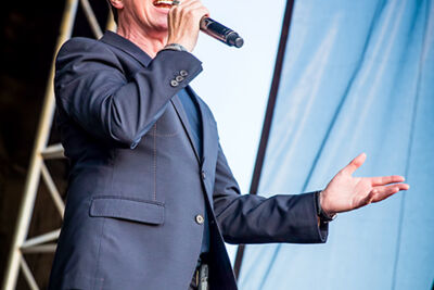 Rick Astley @ Nostalgie Beach Festival 2014, foto 5, foto's door Elke Briers - FrontView Magazine