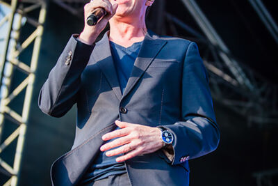 Rick Astley @ Nostalgie Beach Festival 2014, foto 7, foto's door Elke Briers - FrontView Magazine