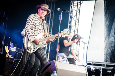 Time Bandits @ Nostalgie Beach Festival 2014, picture 11, photographed by Elke Briers - FrontView Magazine