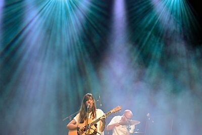 Clare Louise @ Brussels Summer Festival, picture 4, photographed by Wim Patry - FrontView Magazine