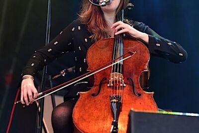 Clare Louise @ Brussels Summer Festival, picture 13, photographed by Wim Patry - FrontView Magazine