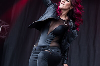 Delain @ Summer Breeze 2014, picture 18, photographed by Dorien Goetschalckx - FrontView Magazine