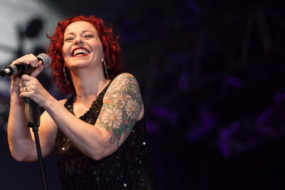 Anneke Van Giersbergen @ Summer Breeze 2014, picture 6, photographed by Dorien Goetschalckx - FrontView Magazine