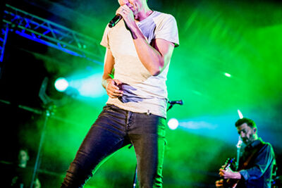Clouseau @ Stadsfestival Ieper, picture 9, photographed by Elke Briers - FrontView Magazine