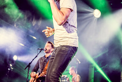 Clouseau @ Stadsfestival Ieper, picture 11, photographed by Elke Briers - FrontView Magazine