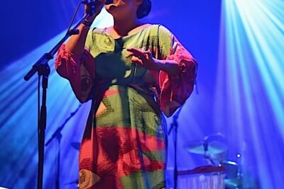 Emiliana Torrini @ Brussels Summer Festival, picture 2, photographed by Wim Patry - FrontView Magazine