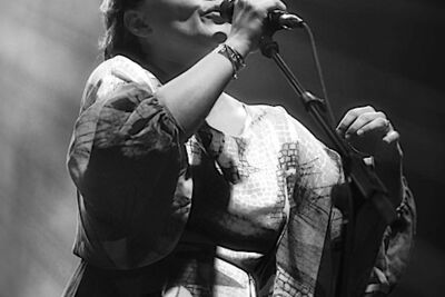 Emiliana Torrini @ Brussels Summer Festival, picture 9, photographed by Wim Patry - FrontView Magazine