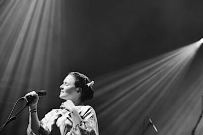 Emiliana Torrini @ Brussels Summer Festival, picture 12, photographed by Wim Patry - FrontView Magazine
