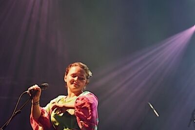 Emiliana Torrini @ Brussels Summer Festival, picture 15, photographed by Wim Patry - FrontView Magazine