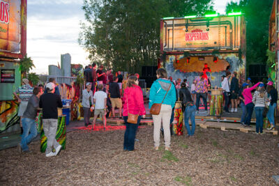 Feest in het park Sfeerverslag donderdag, picture 10, photographed by Youri Vanlommel - FrontView Magazine