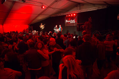 Duo Laloy - Le Tron @ Boombal Lovendegem Dag 1, picture 24, photographed by Guy Danneels - FrontView Magazine