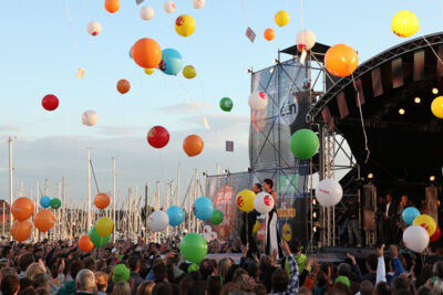 Zomerhit 2014 Live uitzending, picture 2, photographed by VRT - FrontView Magazine