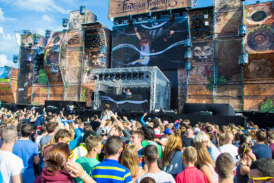 Fantasia Festival 2014 @ Hamme-Zogge, picture 6, photographed by Tom Van Tongerloo - FrontView Magazine