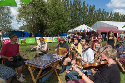 Sfeer, Animatie & Publieksfoto's @ Boombal Lovendegem Dag 3, foto 2, foto's door Guy Danneels - FrontView Magazine