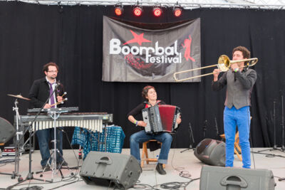 Sous Le Pont @ Boombal Lovendegem Dag 3, picture 1, photographed by Guy Danneels - FrontView Magazine