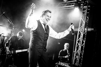 Will Tura @ Druivenfeesten Overijse, picture 8, photographed by Elke Briers - FrontView Magazine