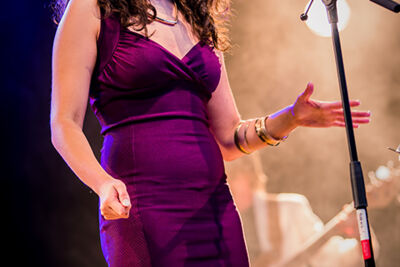 Dunja & Band @ Maanrock 2014, picture 4, photographed by Elke Briers - FrontView Magazine