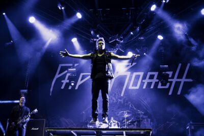 Papa Roach @ Masters@ Rock 2014, picture 12, photographed by Dorien Goetschalckx - FrontView Magazine