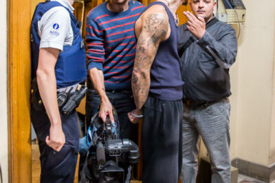 Setbezoek verfilming: "Black" @ Colignonplein Schaarbeek, foto 8, foto's door Guy Danneels - FrontView Magazine