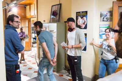 Setbezoek verfilming: "Black" @ Colignonplein Schaarbeek, foto 41, foto's door Guy Danneels - FrontView Magazine