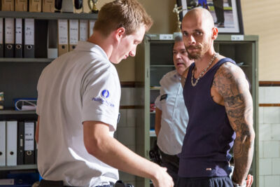 Setbezoek verfilming: "Black" @ Colignonplein Schaarbeek, foto 65, foto's door Guy Danneels - FrontView Magazine