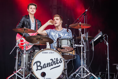 Bandits @ Maanrock 2014, foto 7, foto's door Elke Briers - FrontView Magazine