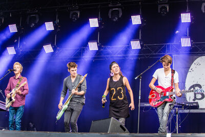 Bandits @ Maanrock 2014, foto 18, foto's door Elke Briers - FrontView Magazine