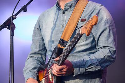 Flip Kowlier @ Maanrock 2014, picture 10, photographed by Elke Briers - FrontView Magazine