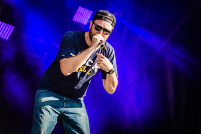 Halve Neuro @ Maanrock 2014, picture 10, photographed by Elke Briers - FrontView Magazine