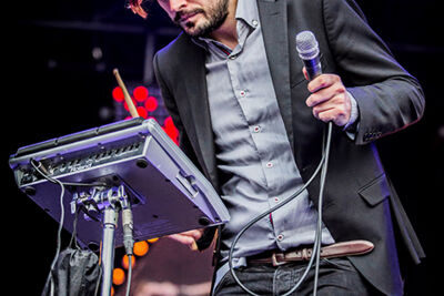 Puggy @ Maanrock 2014, picture 17, photographed by Elke Briers - FrontView Magazine