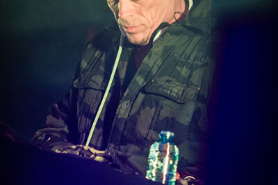 Feest podium - dag 3 @ Maanrock 2014, picture 2, photographed by Elke Briers - FrontView Magazine