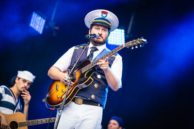 Kapitein Winokio @ Maanrock 2014, picture 13, photographed by Elke Briers - FrontView Magazine