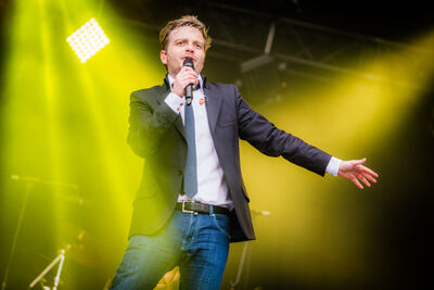 Udo @ Maanrock 2014, picture 10, photographed by Elke Briers - FrontView Magazine