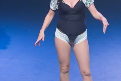 Nele Goossens: " 't Zal wel zijn " @ Fakkelteater, picture 2, photographed by Guy Danneels - FrontView Magazine