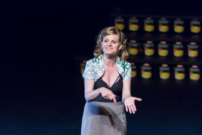 Nele Goossens: " 't Zal wel zijn " @ Fakkelteater, picture 23, photographed by Guy Danneels - FrontView Magazine