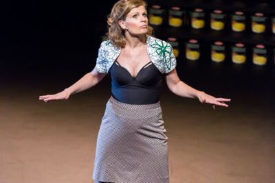 Nele Goossens: " 't Zal wel zijn " @ Fakkelteater, picture 34, photographed by Guy Danneels - FrontView Magazine