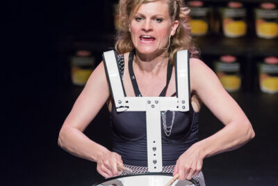 Nele Goossens: " 't Zal wel zijn " @ Fakkelteater, picture 48, photographed by Guy Danneels - FrontView Magazine