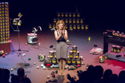 Nele Goossens: " 't Zal wel zijn " @ Fakkelteater, picture 54, photographed by Guy Danneels - FrontView Magazine