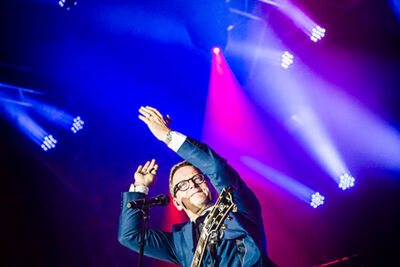 Guus Meeuwis @ Parkfestival Coevorden 2014, picture 4, photographed by Elke Briers - FrontView Magazine