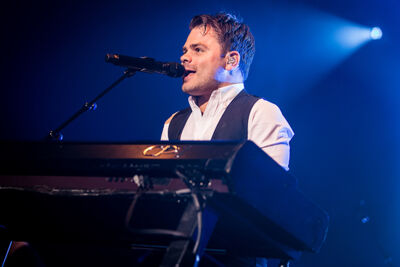 VanVelzen @ Parkfestival Coevorden 2014, picture 1, photographed by Elke Briers - FrontView Magazine