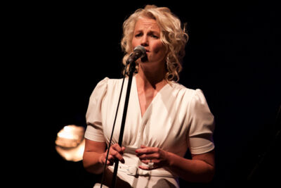 Barbara Dex & Gunther Verspecht @ de Warande, picture 10, photographed by Carine Wouters - FrontView Magazine