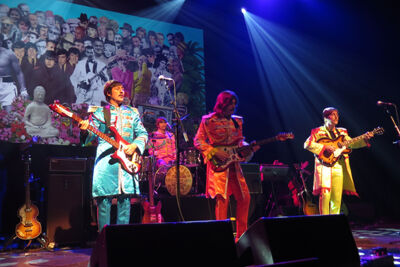 The Bootleg Beatles @ AB, picture 2, photographed by Pascal Liagre - FrontView Magazine
