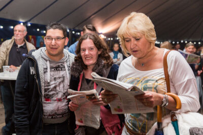 Vlaanderen Zingt 2014 - Sfeerbeelden @ Merksem, picture 28, photographed by Guy Danneels - FrontView Magazine