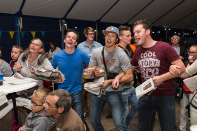 Vlaanderen Zingt 2014 - Sfeerbeelden @ Merksem, picture 50, photographed by Guy Danneels - FrontView Magazine