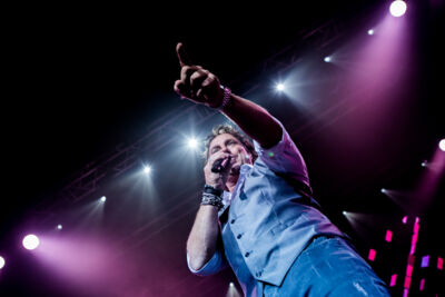 Marco Borsato @ 013, picture 3, photographed by Dorien Goetschalckx - FrontView Magazine